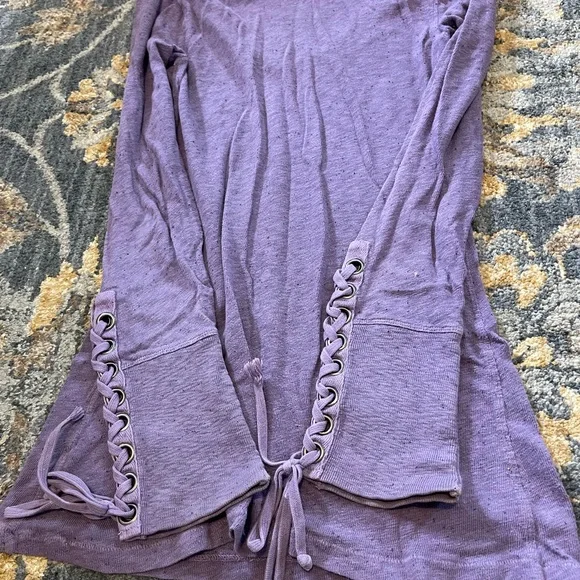 Free People lace up cuff top - Picture 5 of 7